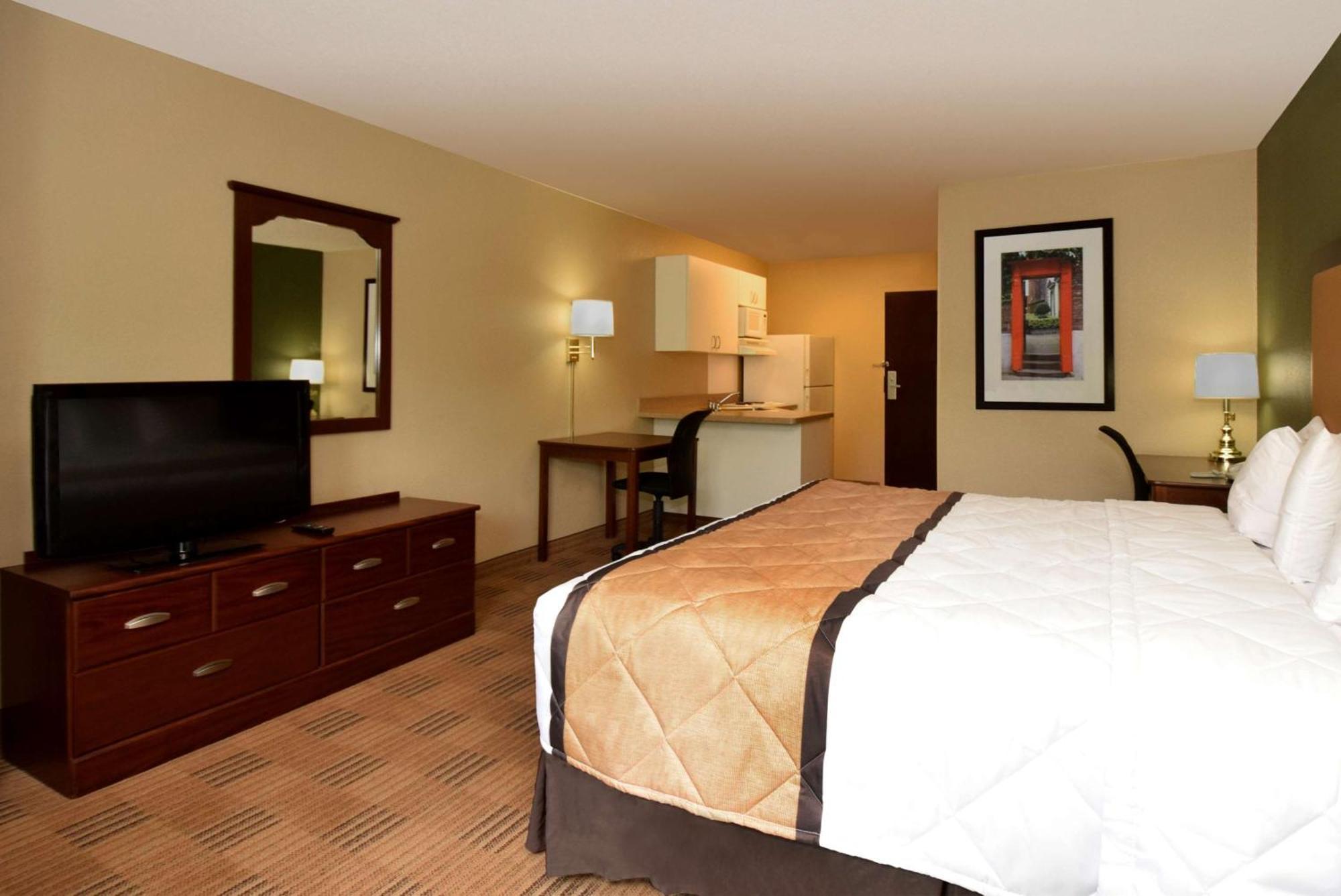 Extended Stay America Select Suites - Atlanta - Clairmont Chamblee Exterior photo