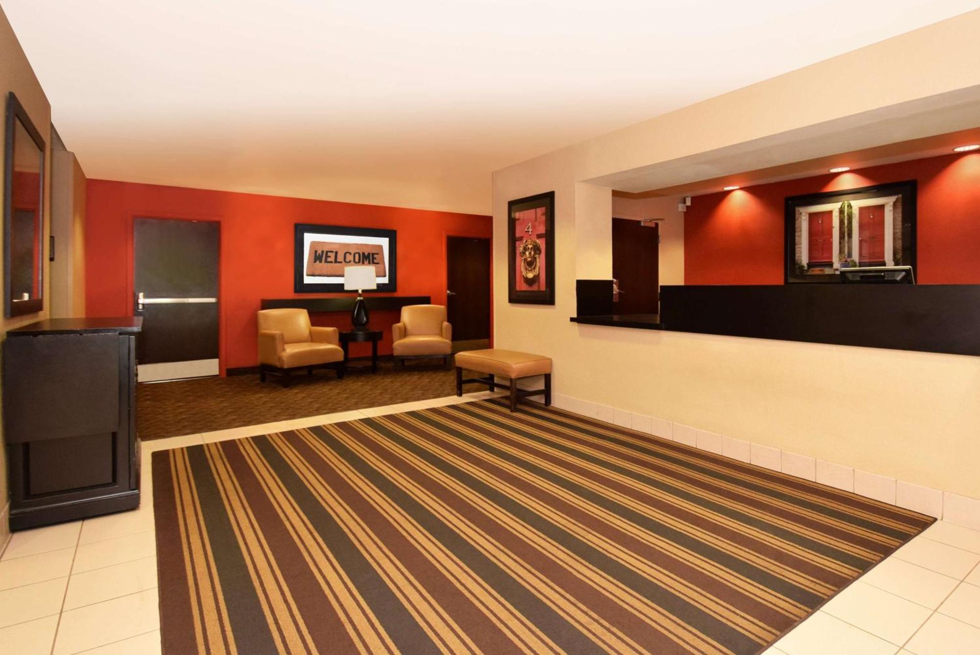 Extended Stay America Select Suites - Atlanta - Clairmont Chamblee Exterior photo