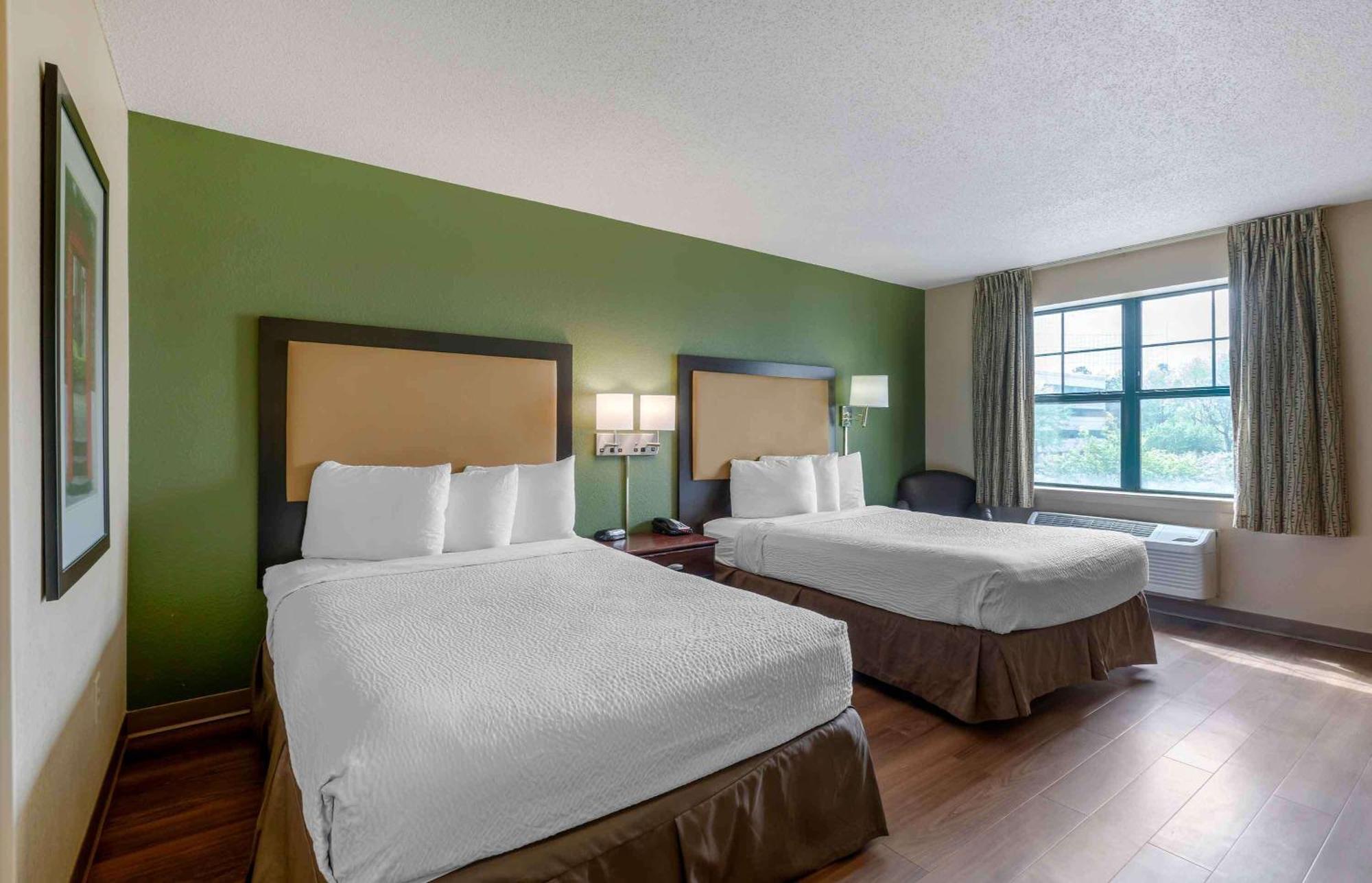 Extended Stay America Select Suites - Atlanta - Clairmont Chamblee Exterior photo