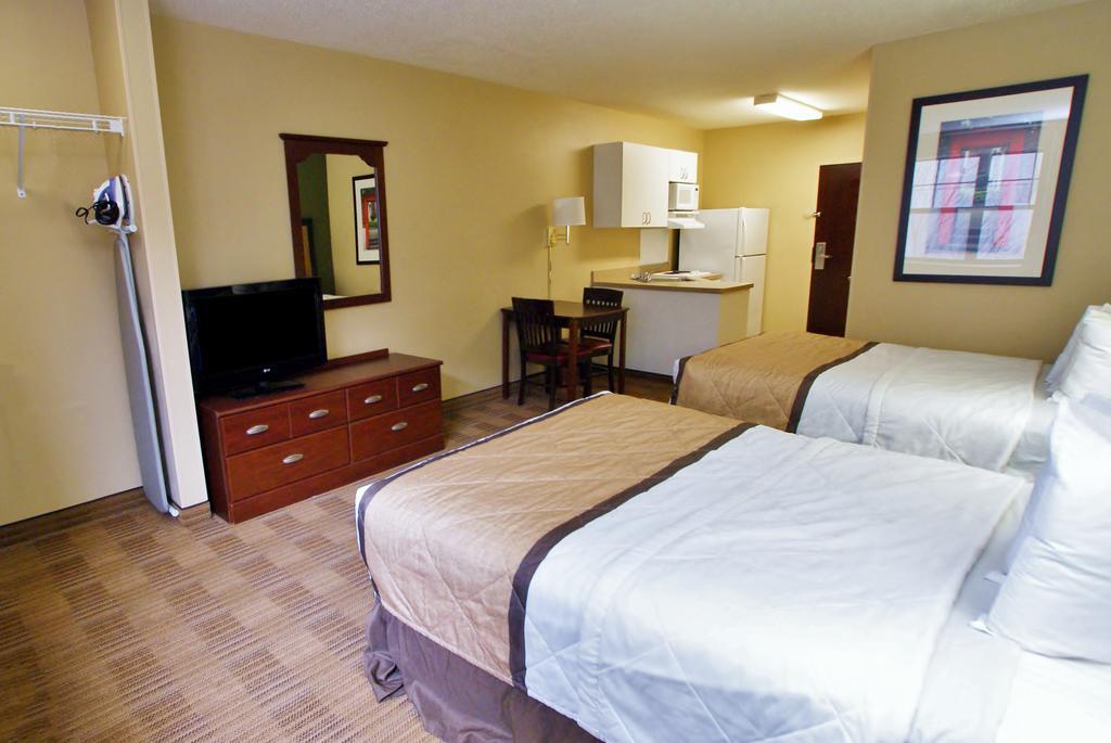 Extended Stay America Select Suites - Atlanta - Clairmont Chamblee Exterior photo